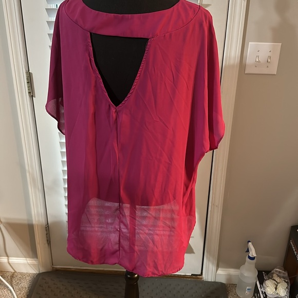 Sheer blouse - Picture 2 of 2